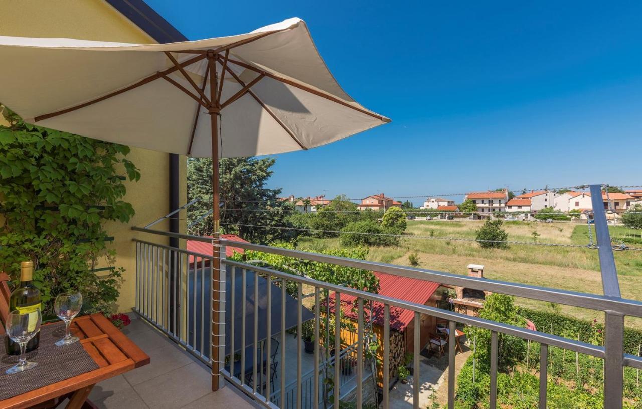 Apartment Nensi Poreč Extérieur photo